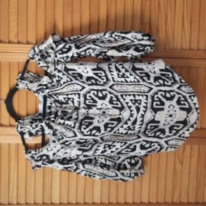 Alice & Trixie By Angela George Black Beige Grey Print Silk Cold Shoulder Top XS